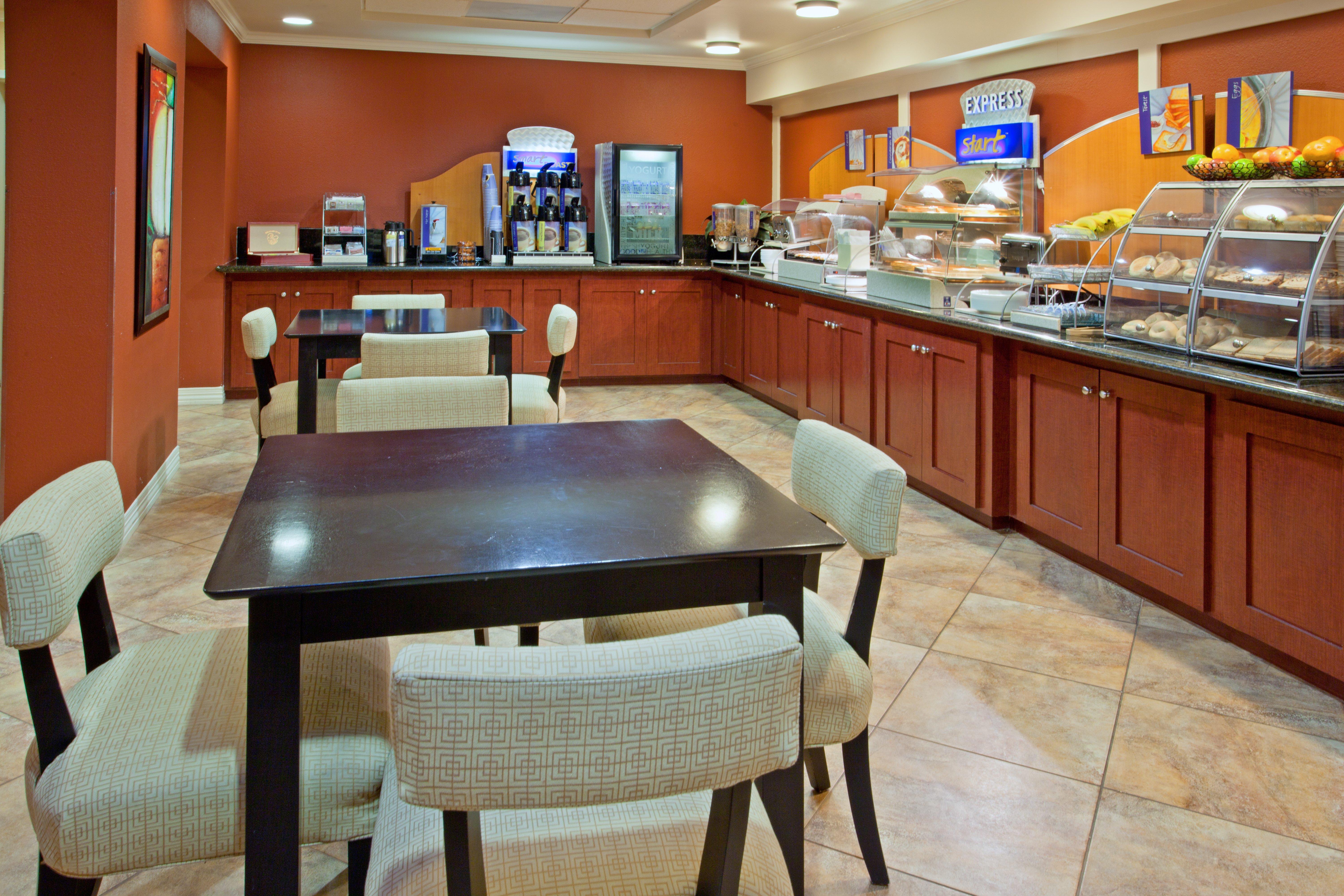 Best Western Plus Sugar Land-Stafford エクステリア 写真