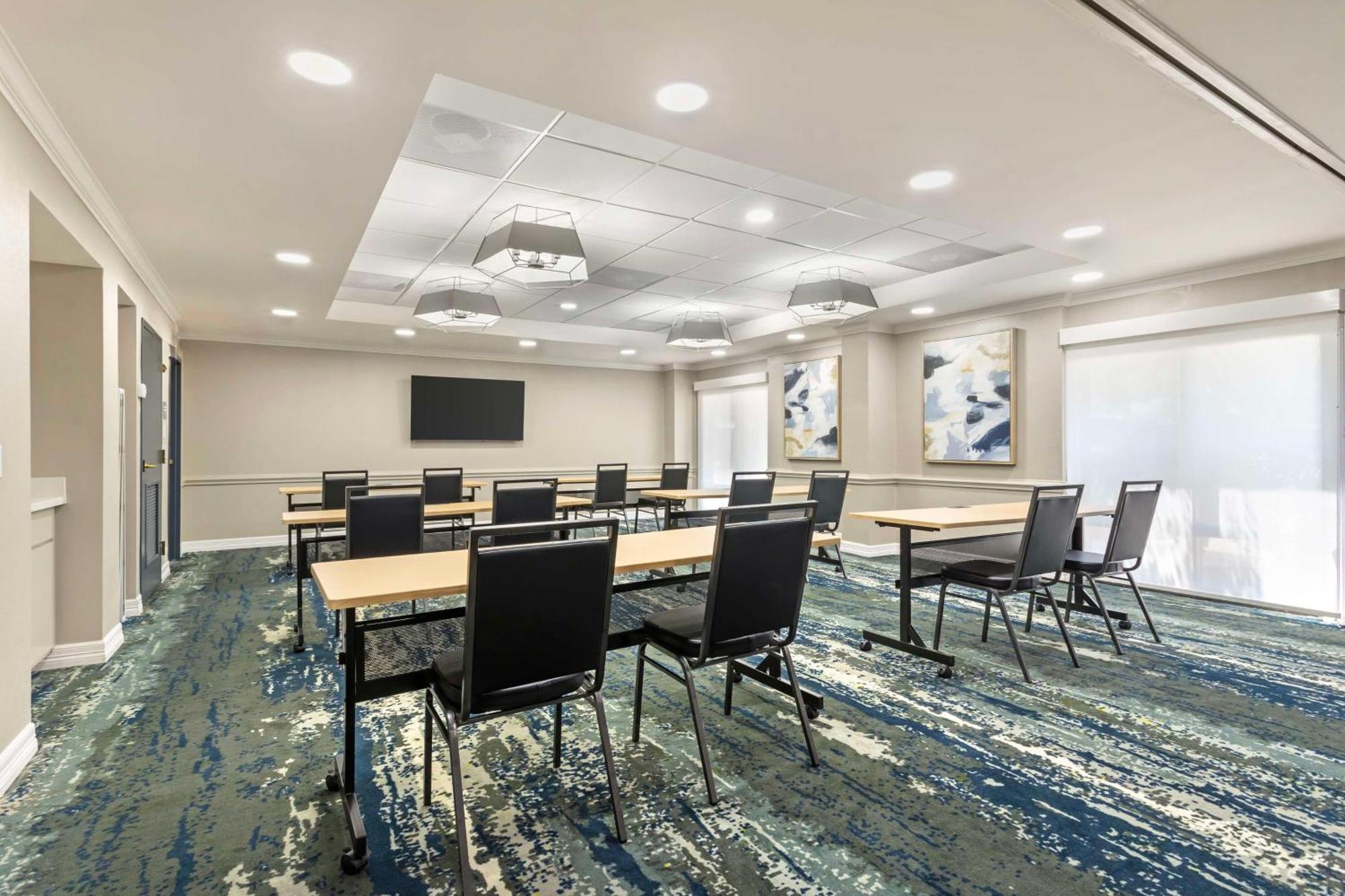 Best Western Plus Sugar Land-Stafford エクステリア 写真